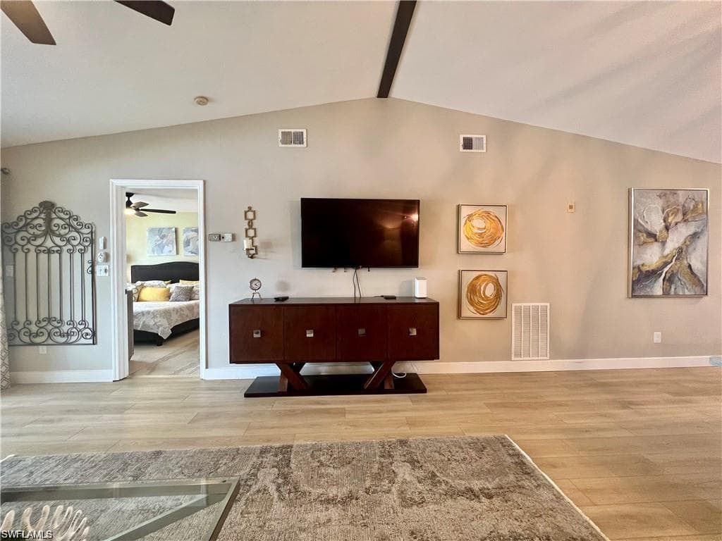 1120 Sarah Jean CIR B205-8