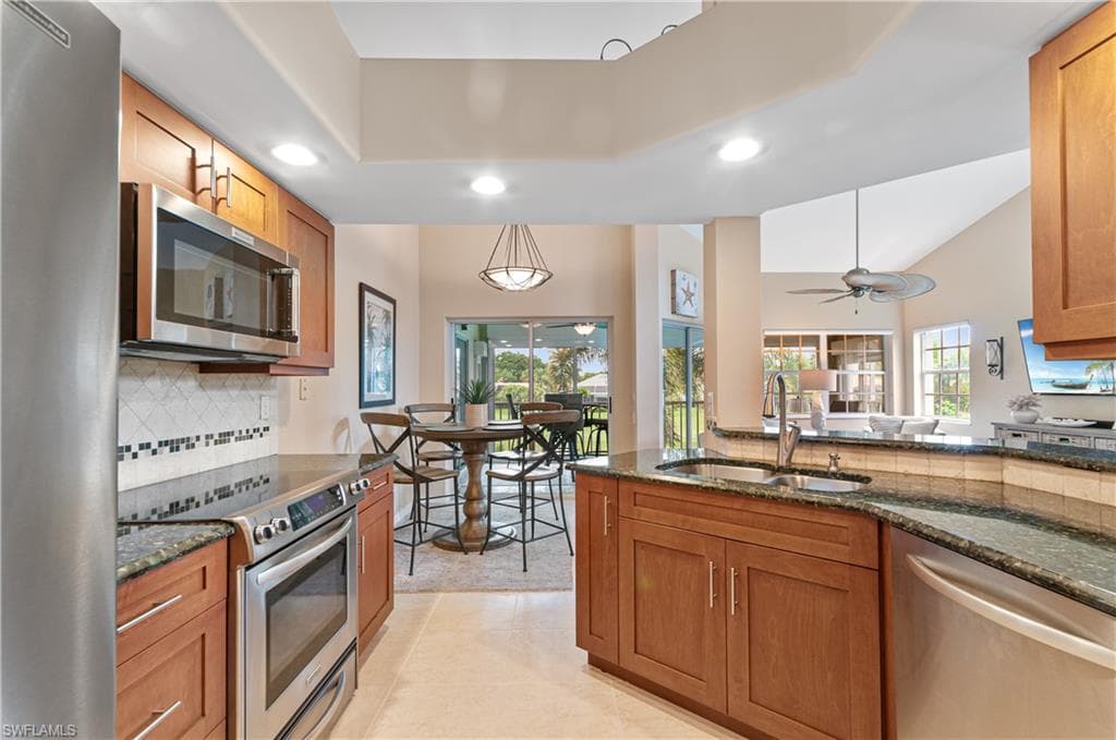 13255 Sherburne CIR 2104-11