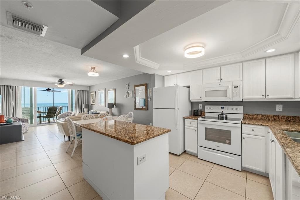 250 Estero BLVD 602-17