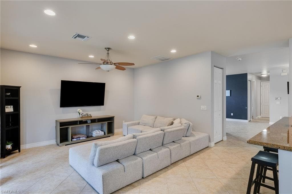 10519 Winged Elm LN-12