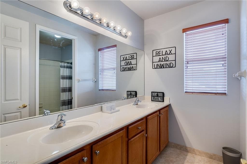 10519 Winged Elm LN-20