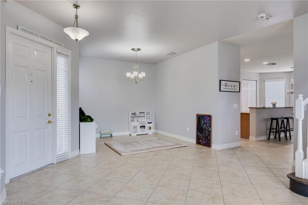 10519 Winged Elm LN-4