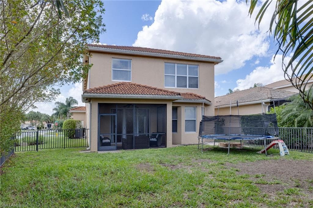 10519 Winged Elm LN-25
