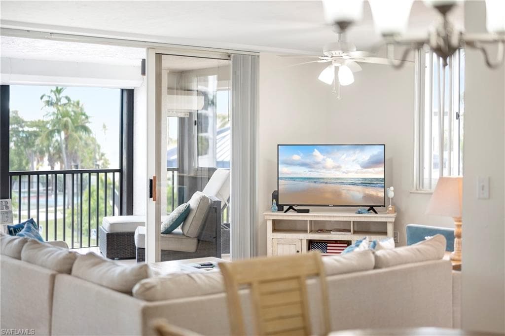 4745 Estero BLVD 104-6