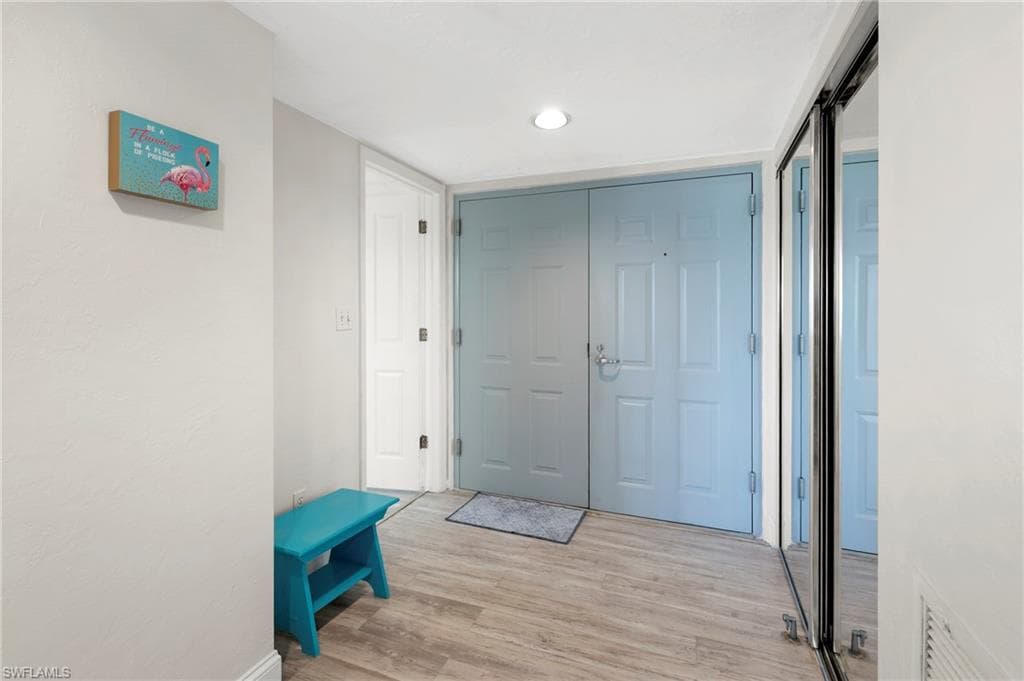 4745 Estero BLVD 104-19