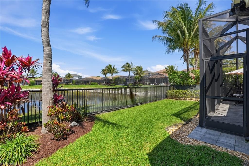 4475 Crimson AVE-26