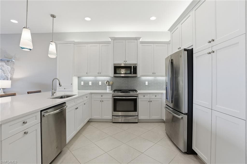 4475 Crimson AVE-9