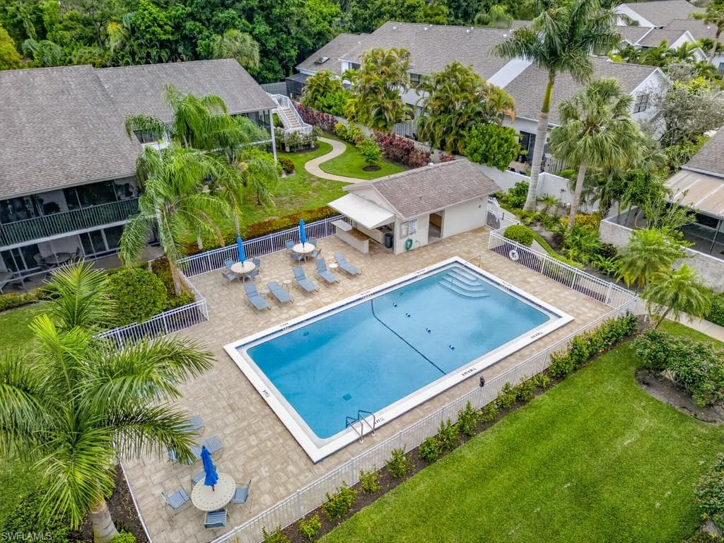 910 VANDERBILT BEACH RD 317W-12