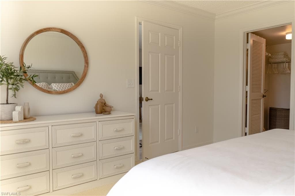265 Deerwood CIR 10-33
