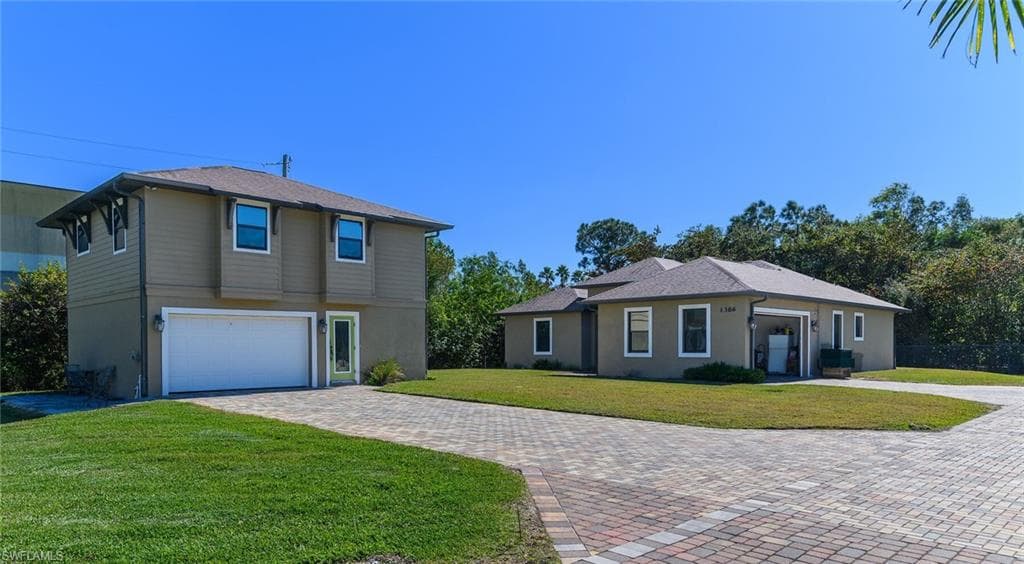 1386 Rosemary LN-16