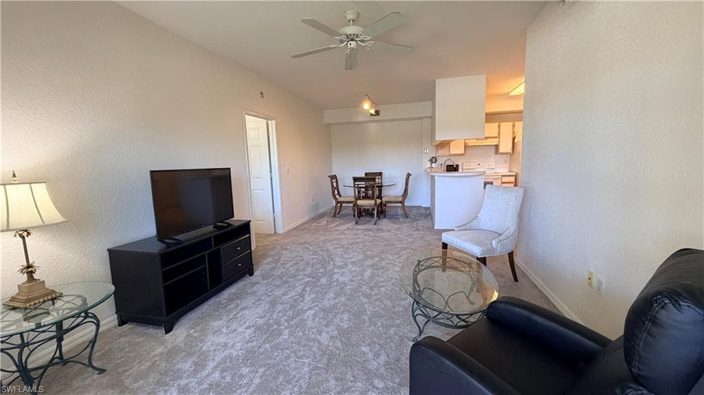 6490 Aragon WAY 205-27
