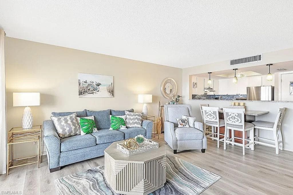 400 Lenell RD 207-4