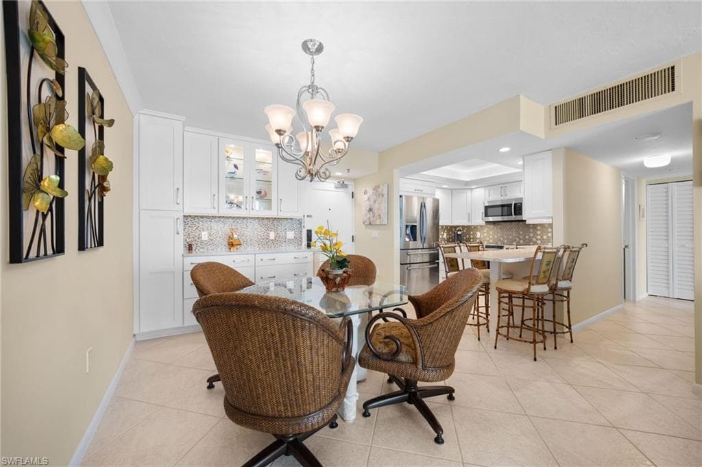 320 Seaview CT 2009-13