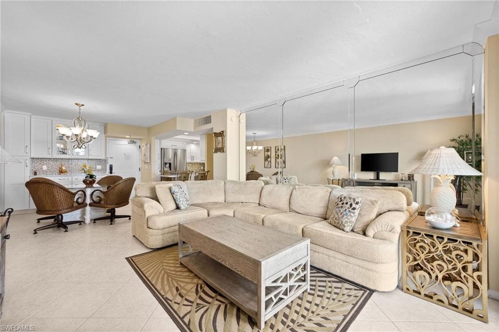 320 Seaview CT 2009-11