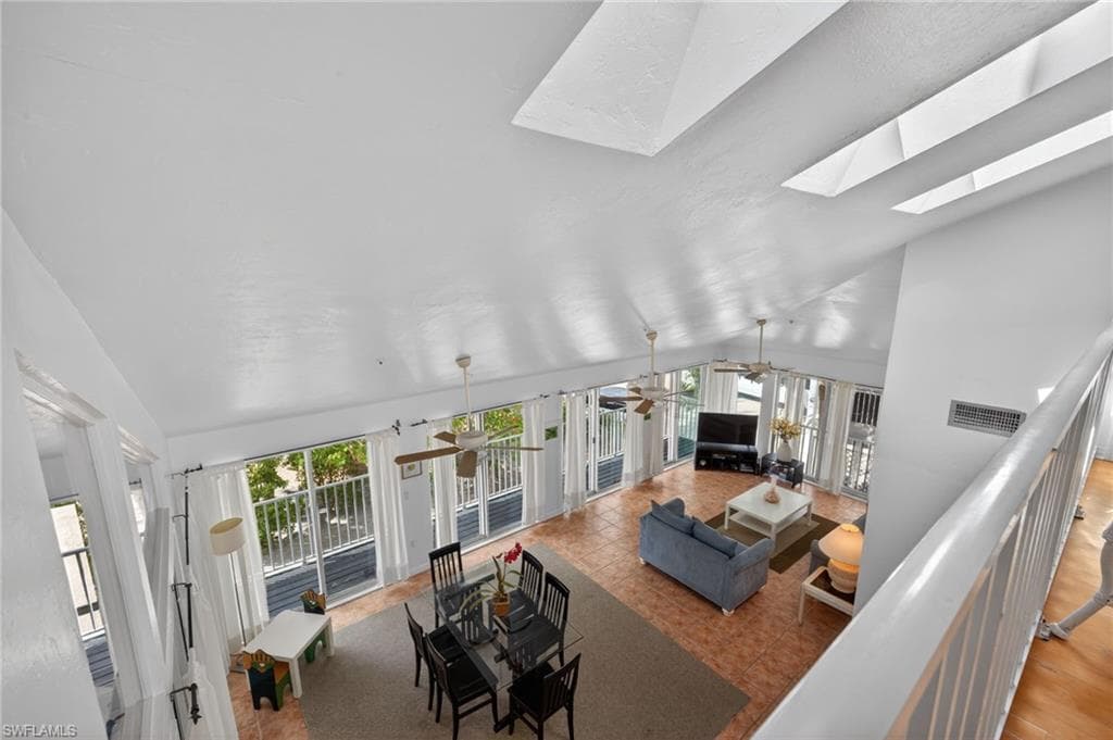 11508 Wightman LN-20