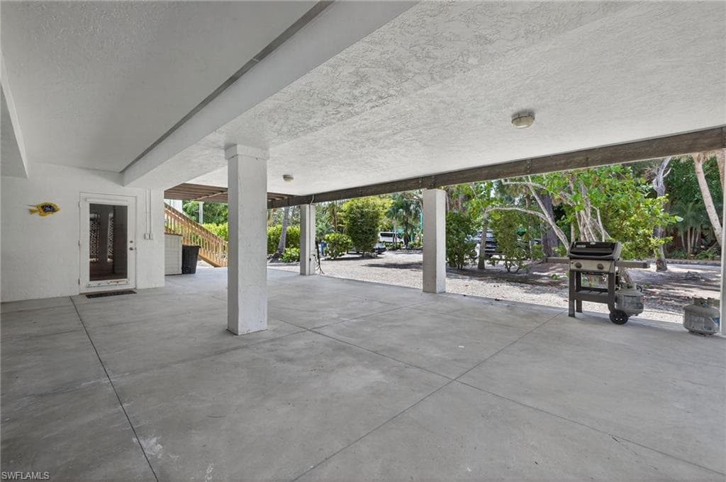 11508 Wightman LN-35