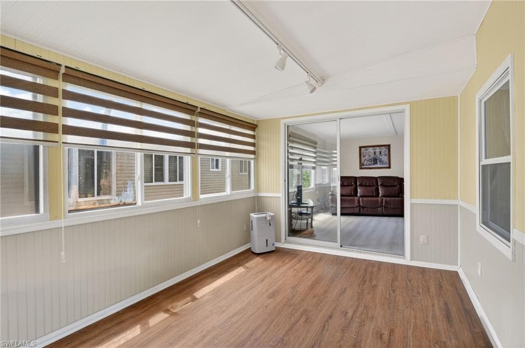77 Enchanting BLVD E77-7