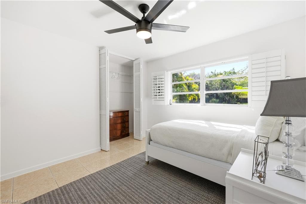 1147 Shady Rest LN-24