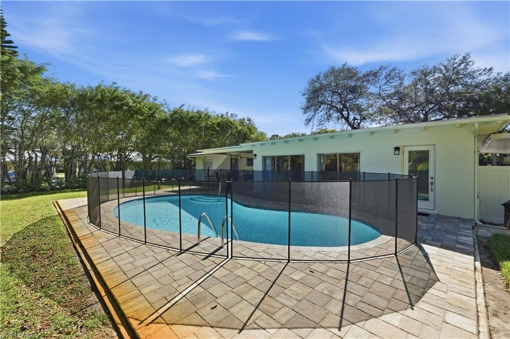 1147 Shady Rest LN-38