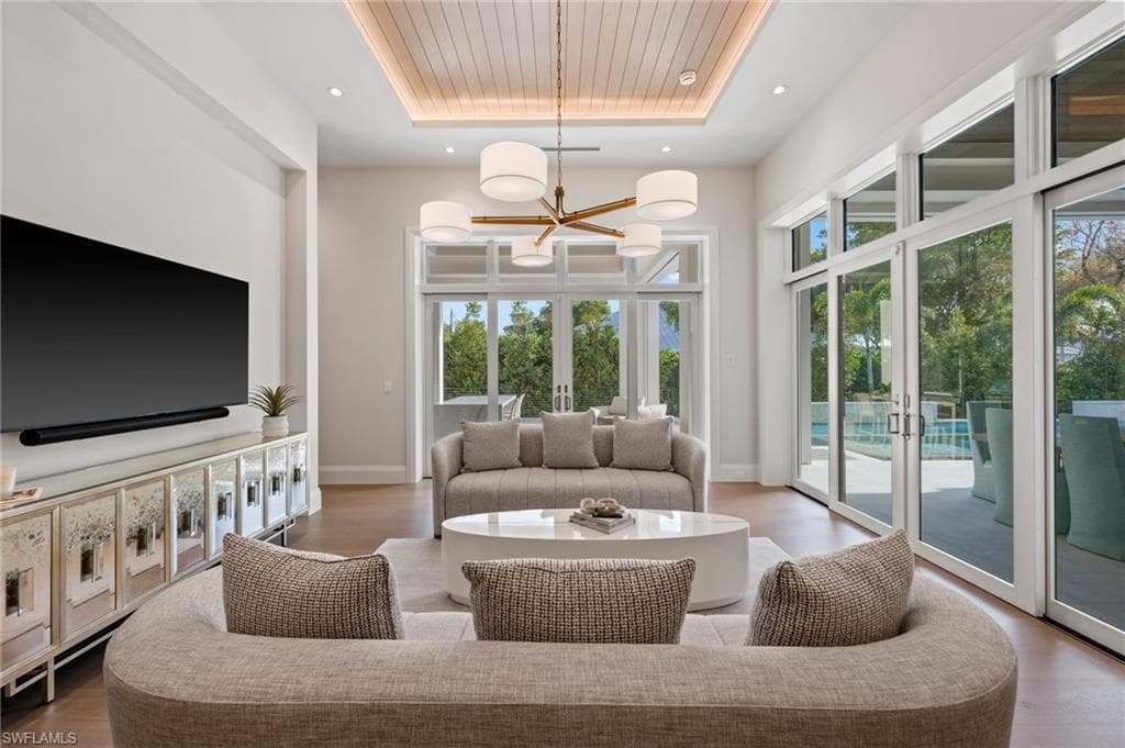 444 Orchid DR-25