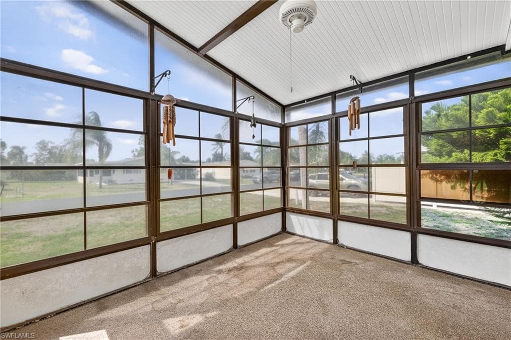 10220 Wales LOOP-20