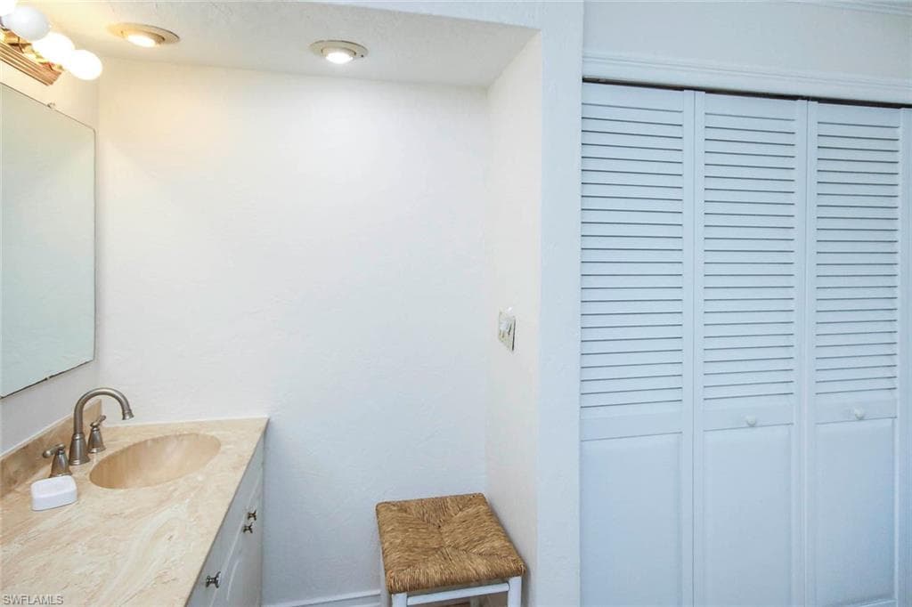 2445 W Gulf DR 35B-19