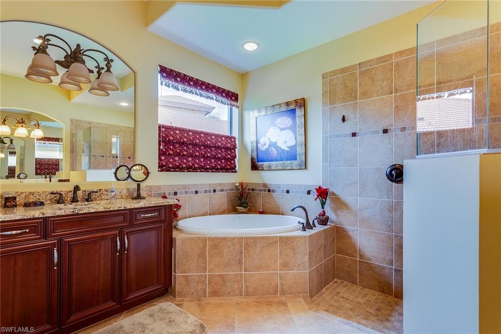 7771 Cottesmore DR-23