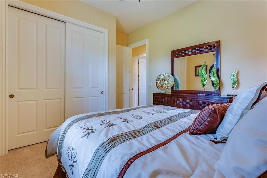 7771 Cottesmore DR-27