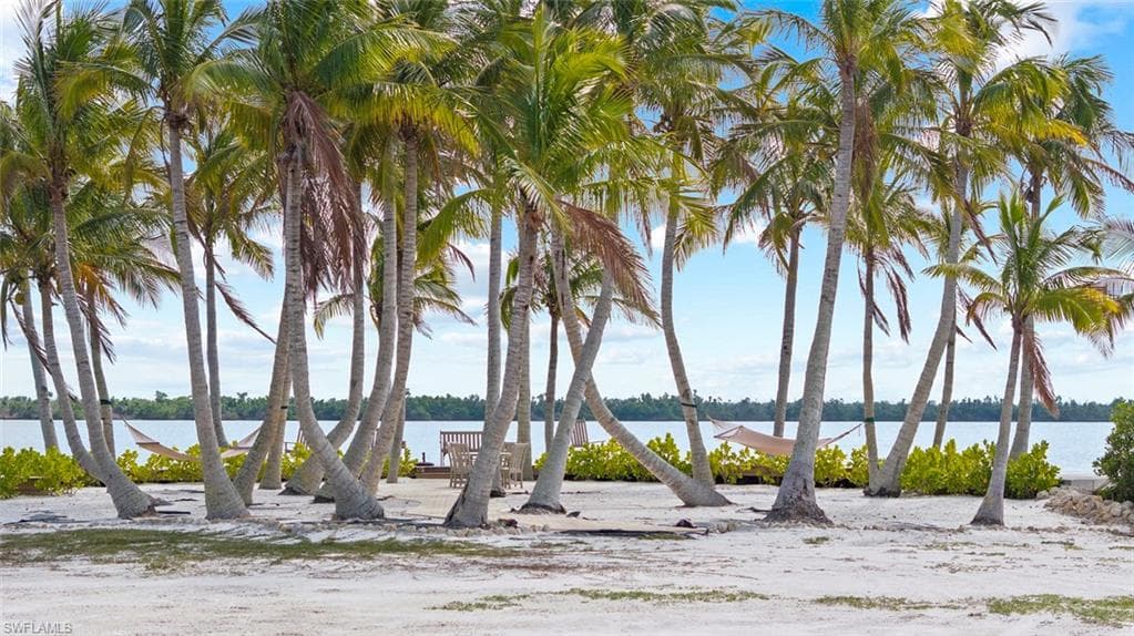 X Burgess Island-19
