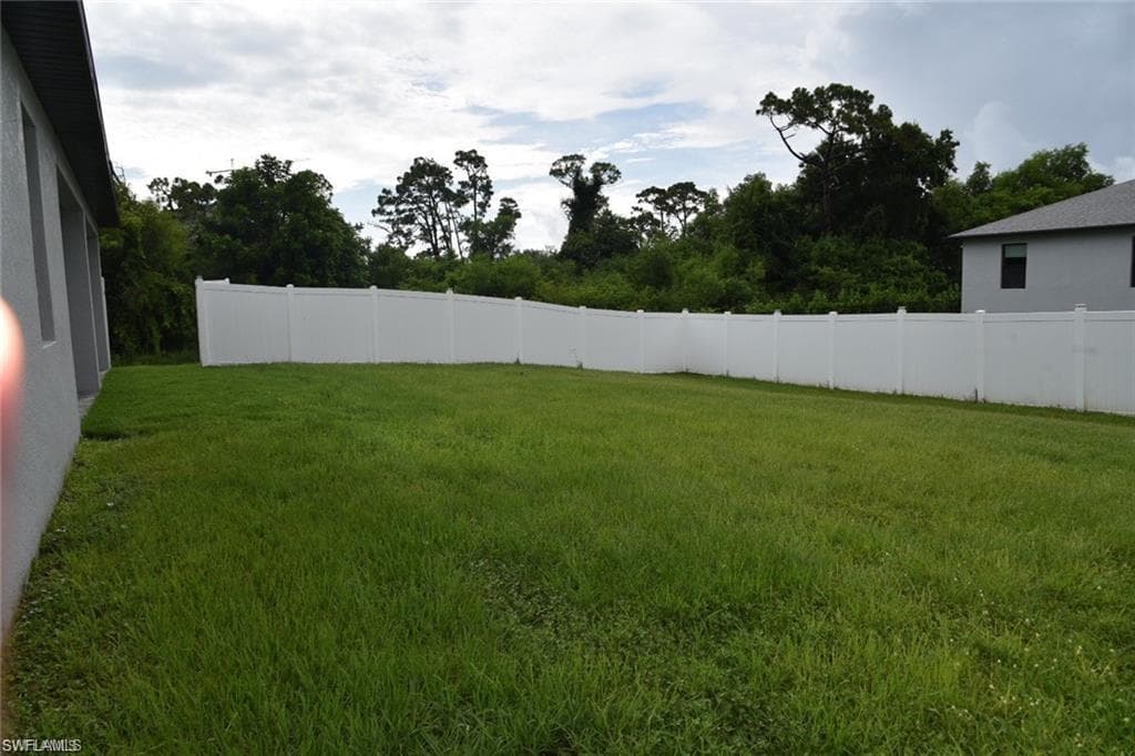 4666 Villa Capri LN-5