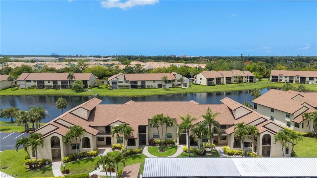 8411 Charter Club CIR 1-27
