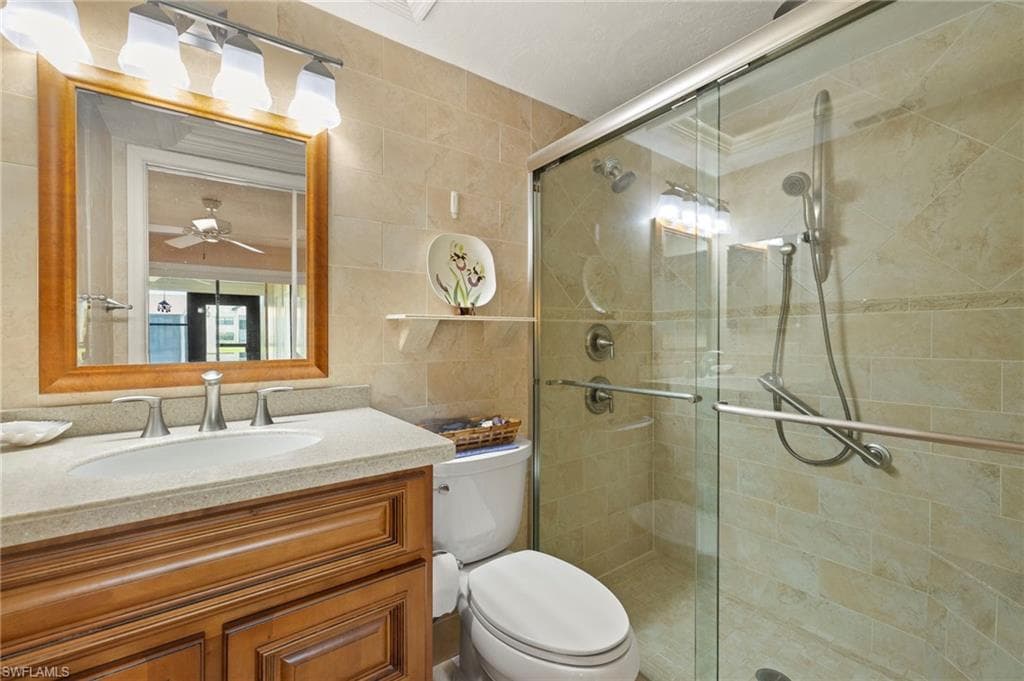 8411 Charter Club CIR 1-20
