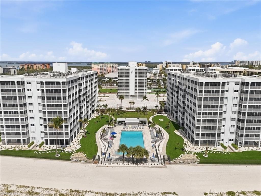 7148 Estero BLVD 423-3