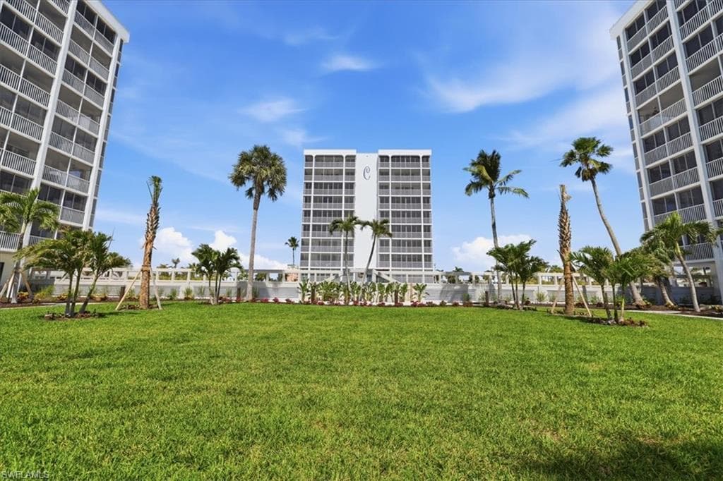 7148 Estero BLVD 423-20