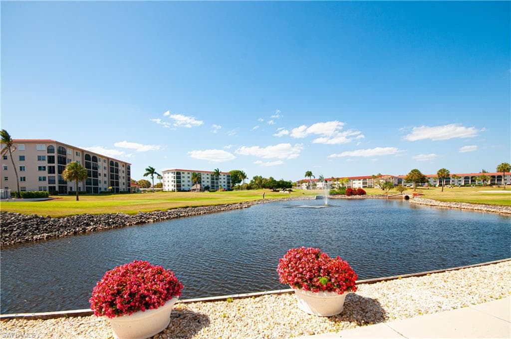 49 High Point CIR S 102-3