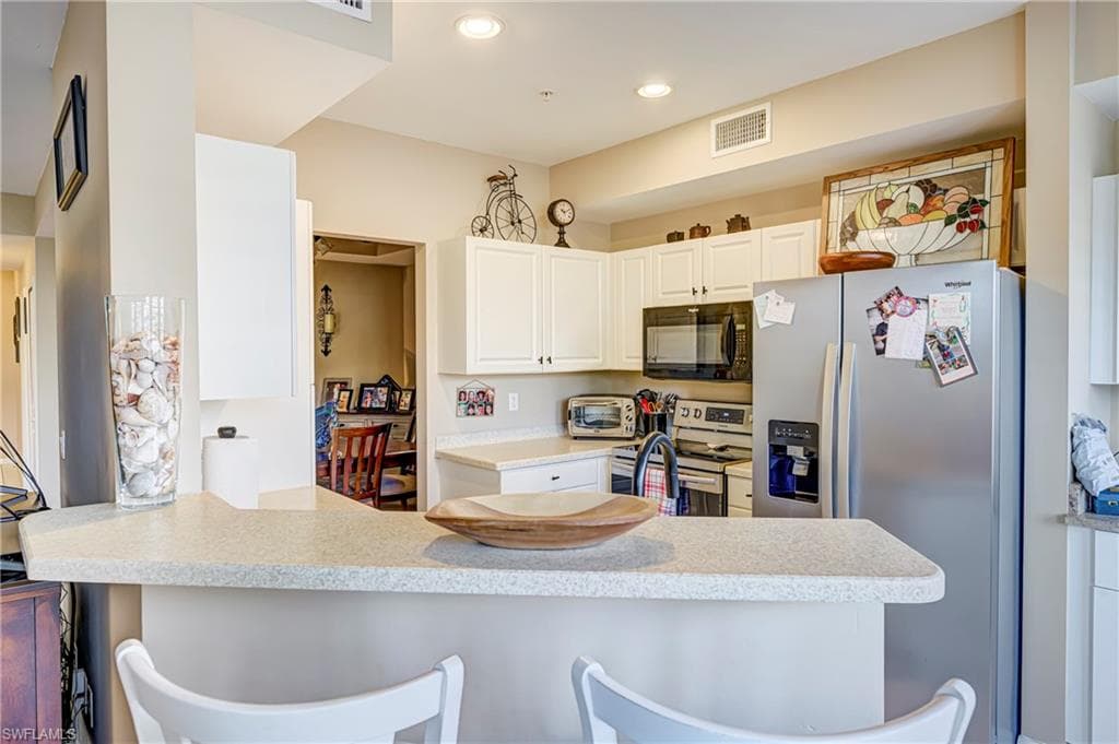 4015 Palm Tree BLVD 104-9