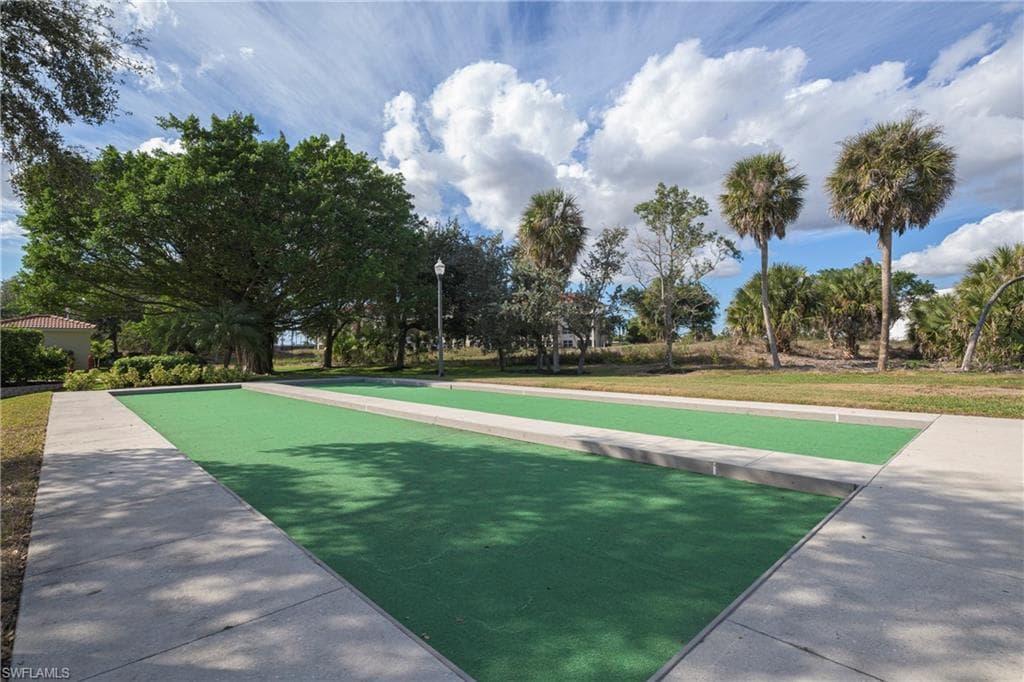 4015 Palm Tree BLVD 104-40