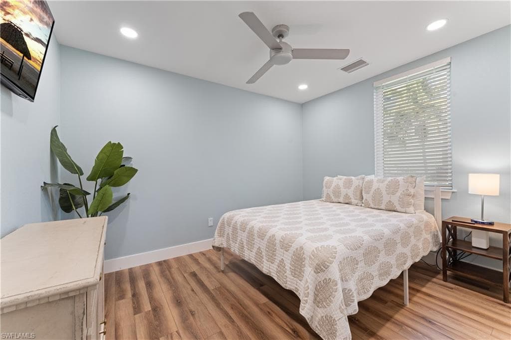 6030 Estero BLVD-28