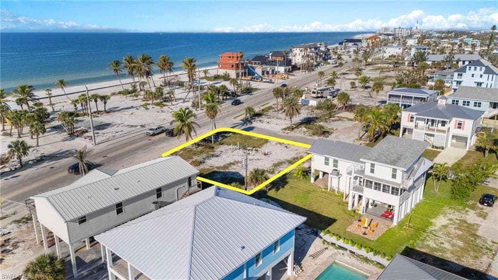3909 Estero BLVD-10