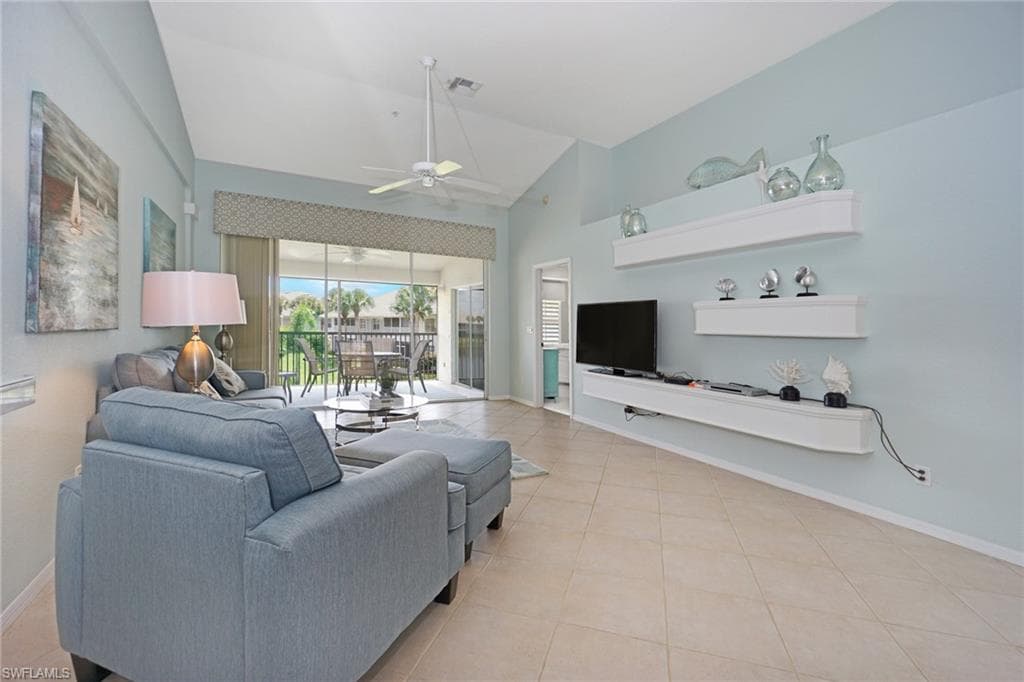 2220 Chesterbrook CT 204-7