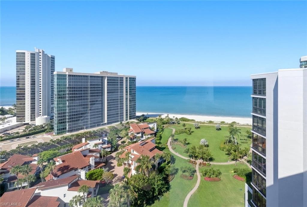4751 Gulf Shore BLVD N PH7-19