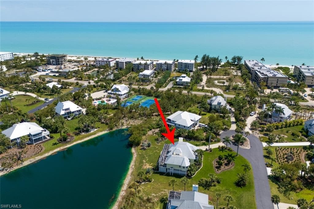 246 Christofer CT-33