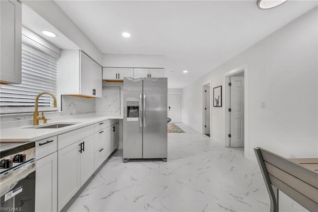 2566-2578 Jackson ST W-20