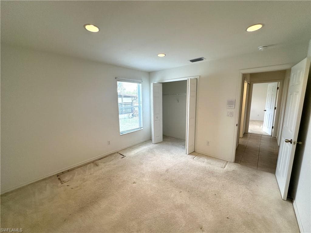 2409 Del Ray PL-23