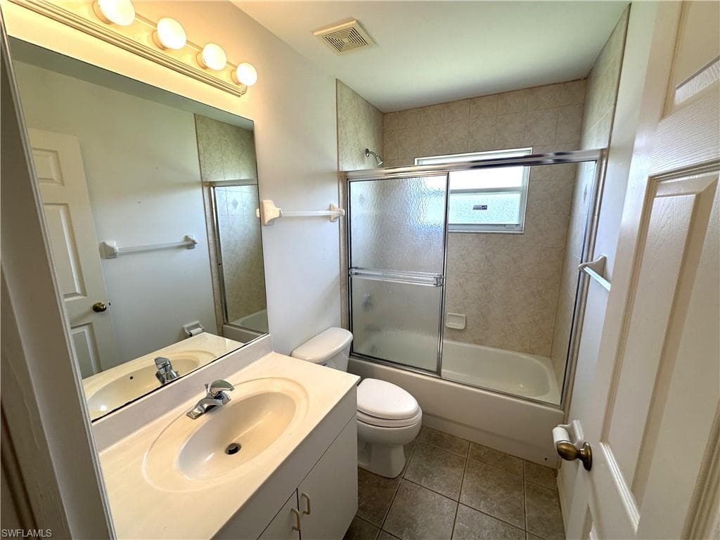 2409 Del Ray PL-26