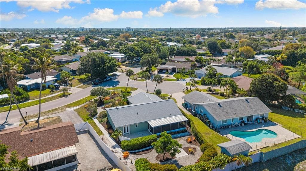 1036 Lake Shore CT-36