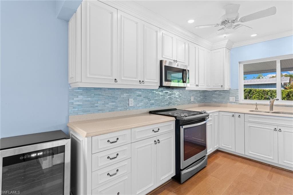 1036 Lake Shore CT-8