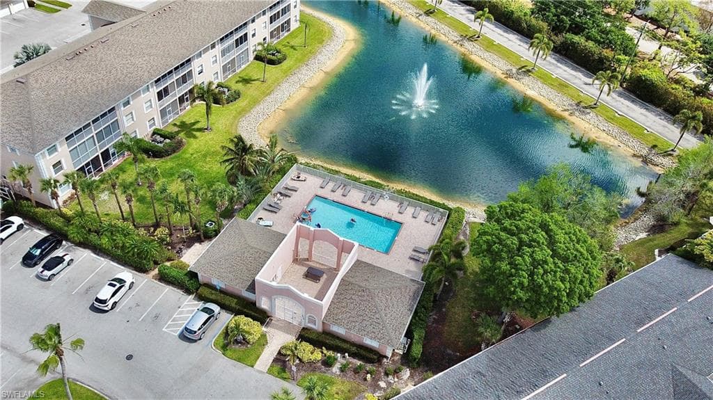 3225 Cypress Glen WAY 105-25