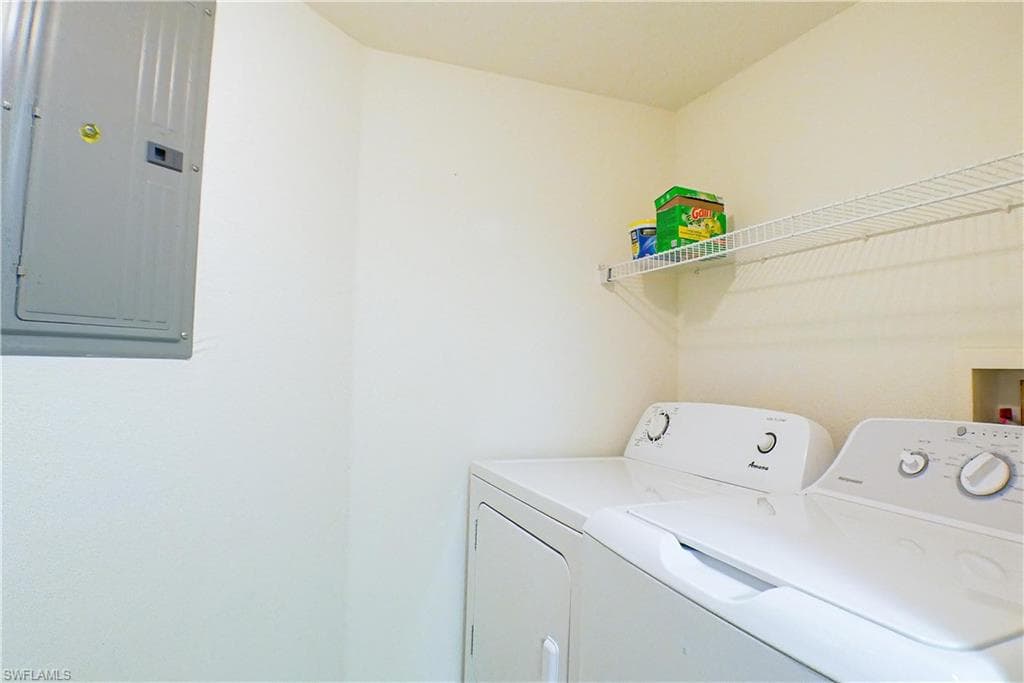 4113 residence DR 211-13