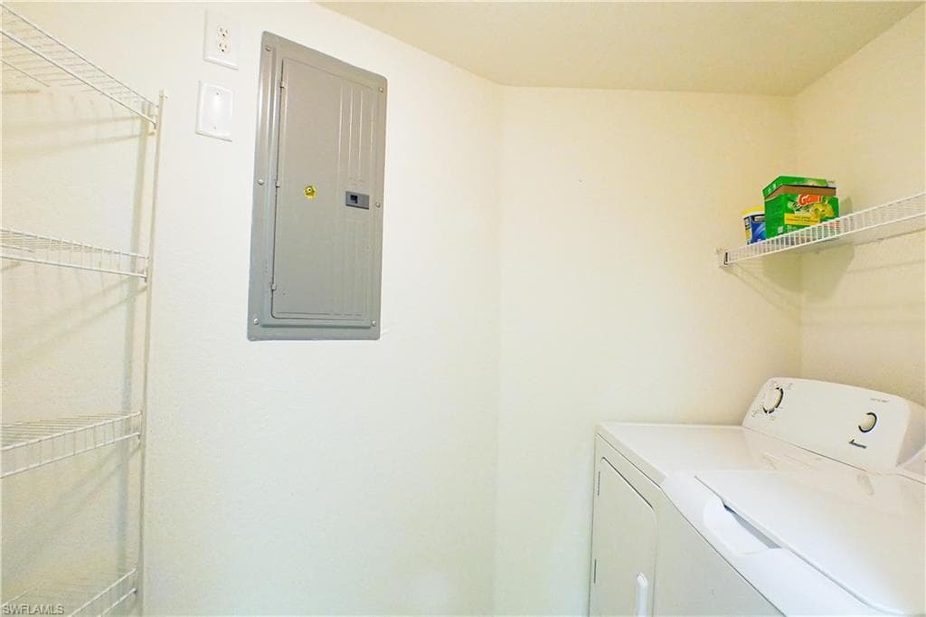 4113 residence DR 211-14
